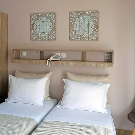 Liprando Hotel